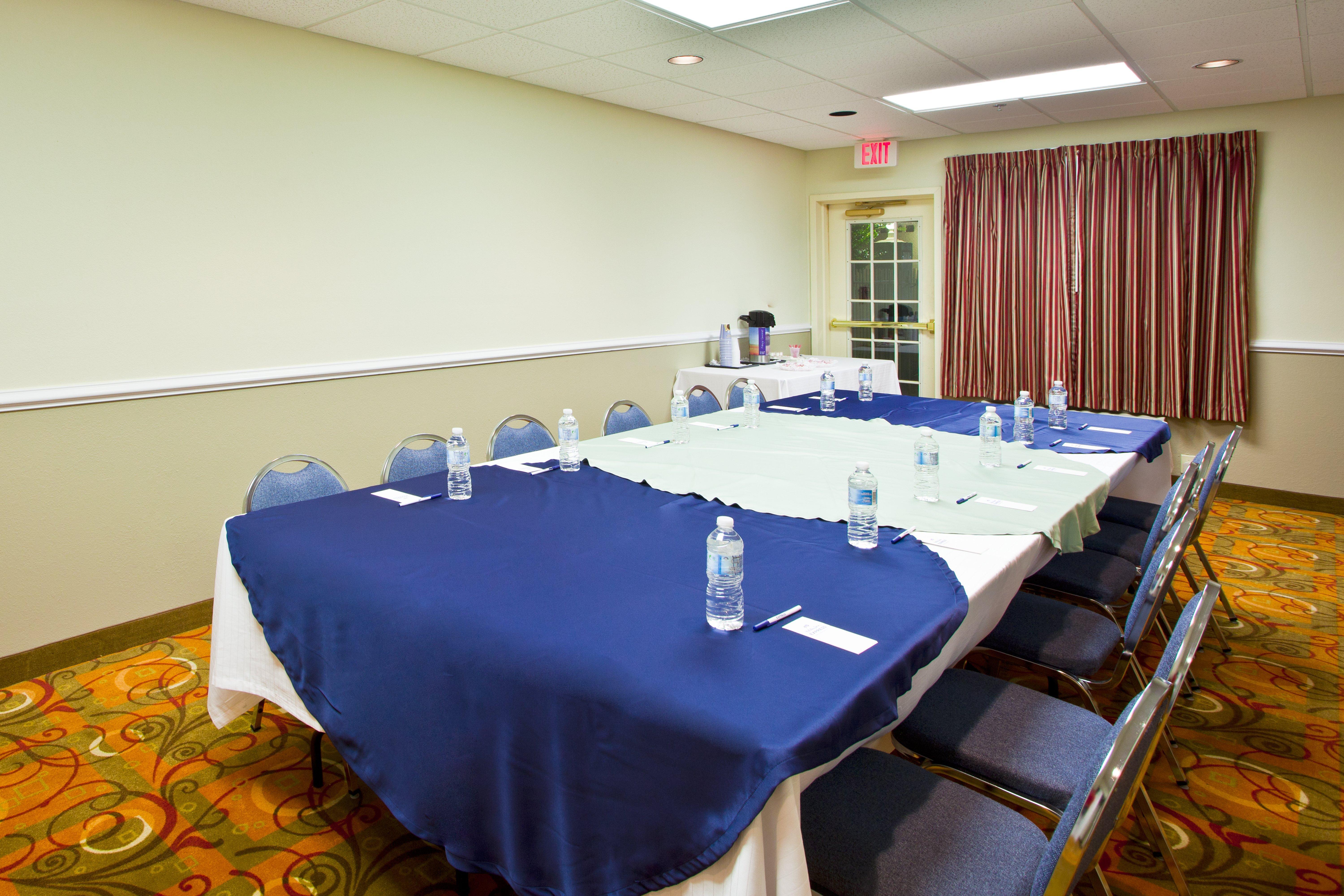 Holiday Inn Express Hotel & Suites Live Oak By Ihg Екстер'єр фото