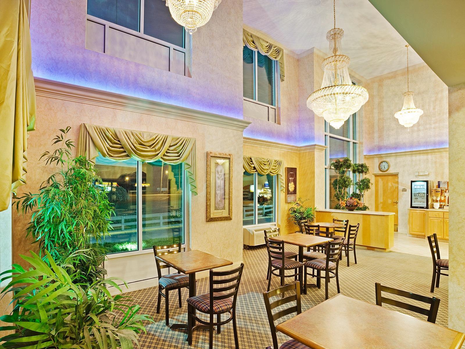 Holiday Inn Express Hotel & Suites Live Oak By Ihg Екстер'єр фото